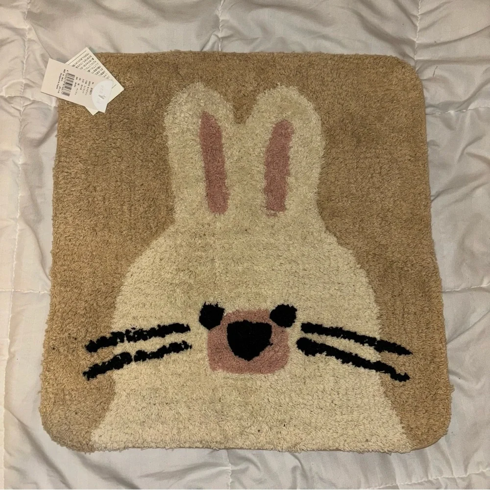 Cute bunny floor mat / rug